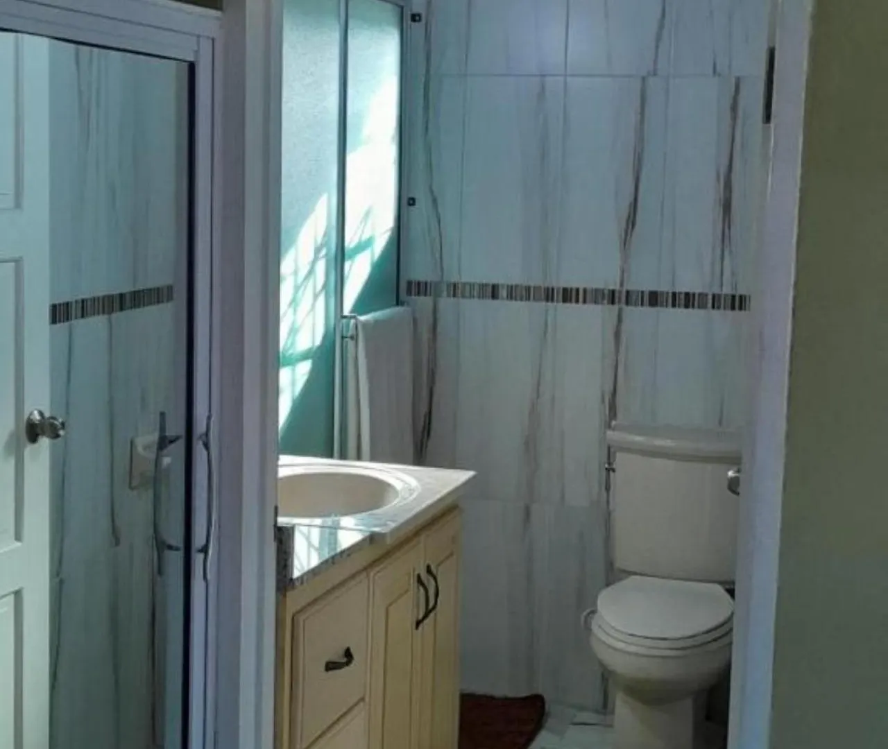 Vacation Suite Portmore 0*,